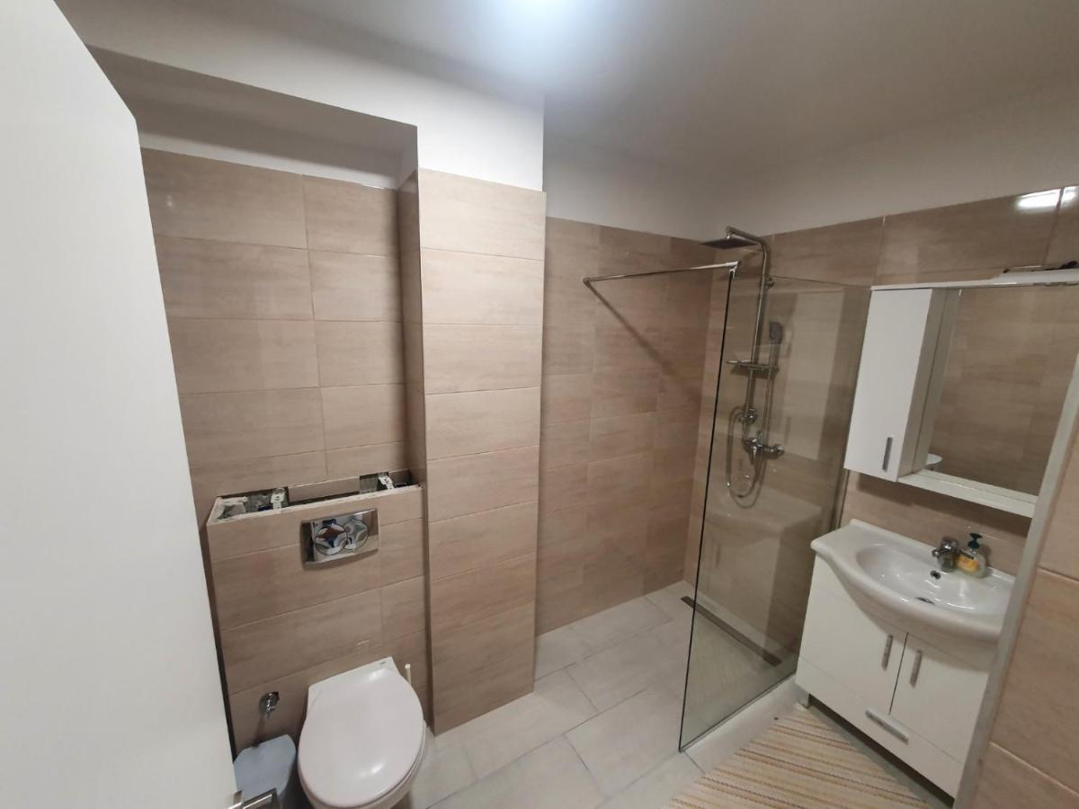 Apartman Telalovic Nečujam Exterior foto